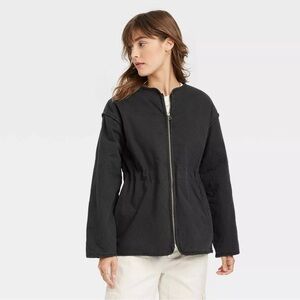 Universal Threads Women’s Cotton Twill Quilted Bomber style Jacket in size XS